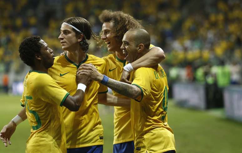 Brasil fez um bom primeiro tempo, mas caiu de ritmo na etapa final contra México