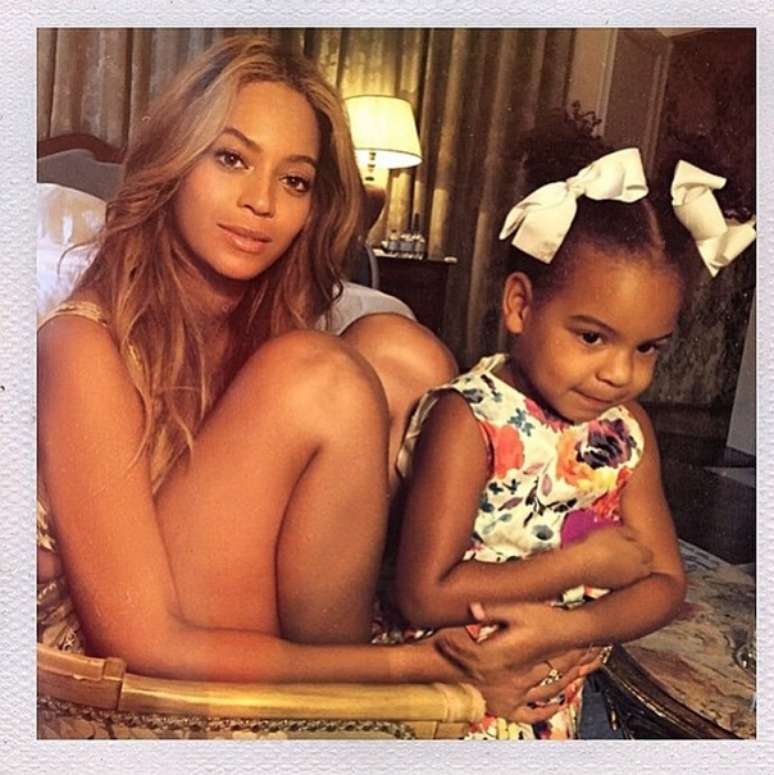 Beyoncé publicou fotos de sua família neste domingo (7)