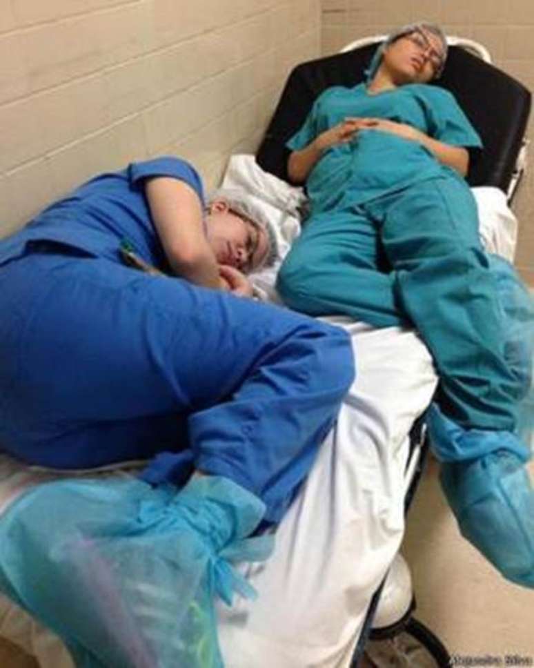 "As jornadas de trabalho s&atilde;o longu&iacute;ssimas. Em algumas &aacute;reas do pa&iacute;s, h&aacute; plant&otilde;es de at&eacute; 72 horas", disse coordenador da UTI do Hospital S&atilde;o Paulo (Unifesp)