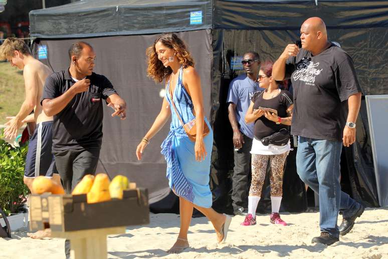 Camila Pitanga se prepara para gravar