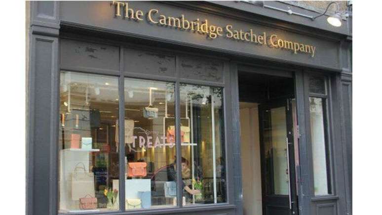 A Cambridge Satchel Company tem uma loja na requintada região londrina de Covent Garden