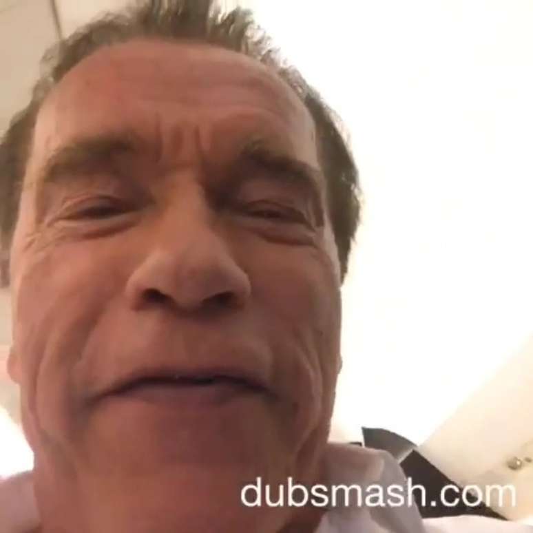 Arnold Schwarzenegger aderiu ao Dubsmash