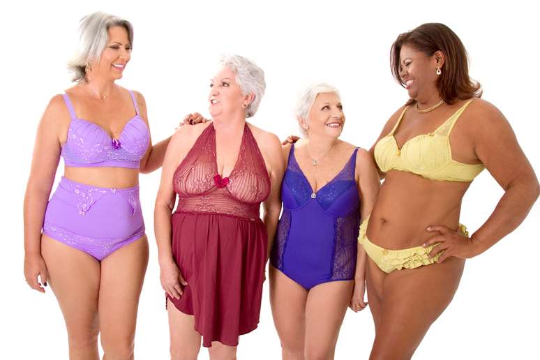 Modelos de 50 a 76 anos posaram para editorial de lingerie para a loja Mulherão