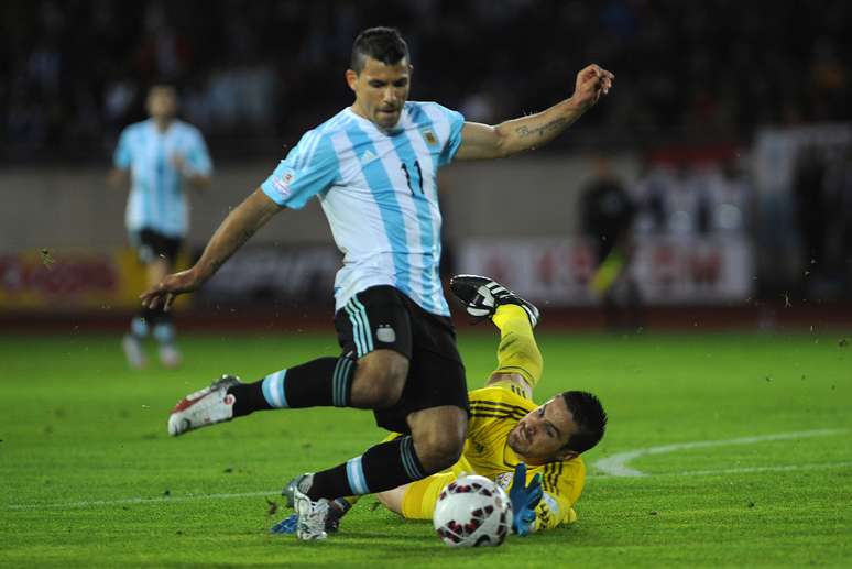 Aguero abriu o placar para Argentina neste sábado