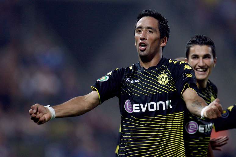 Lucas Barrios teve passagem pelo Borussia Dortmund