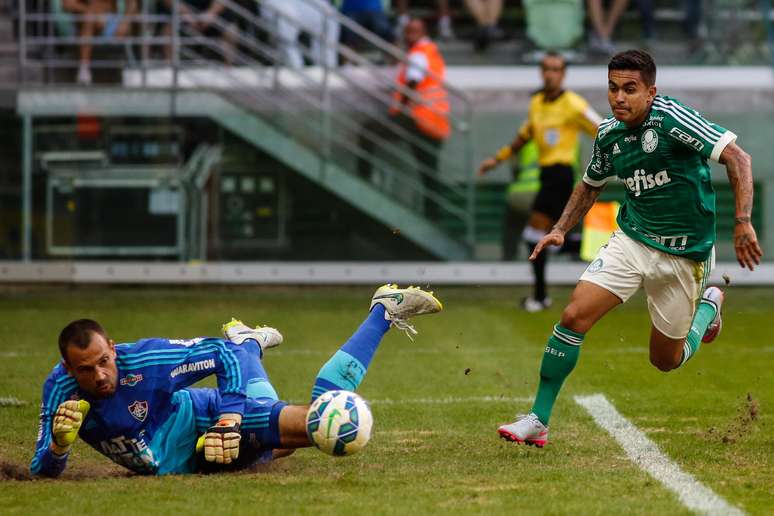 Gramado do Allianz Parque não estava em boas condições neste domingo