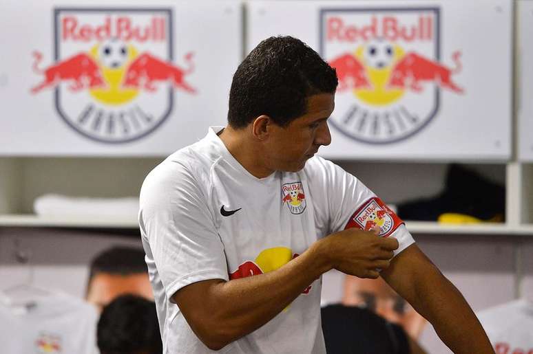 Fabiano Eller se destacou no Red Bull e despertou interesse do N&aacute;utico