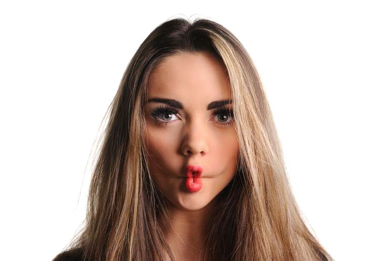 Pessoas com dificuldades para fechar os lábios geram contrações excessivas que facilitam o aparecimento precoce de rugas ao redor dos lábios