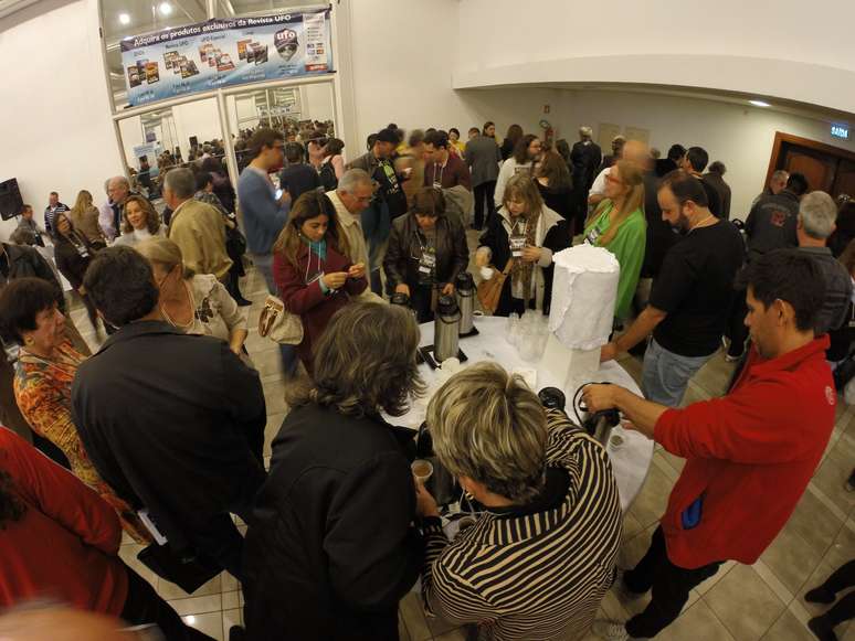 Cafezinho é disputado no Congresso neste final de semana