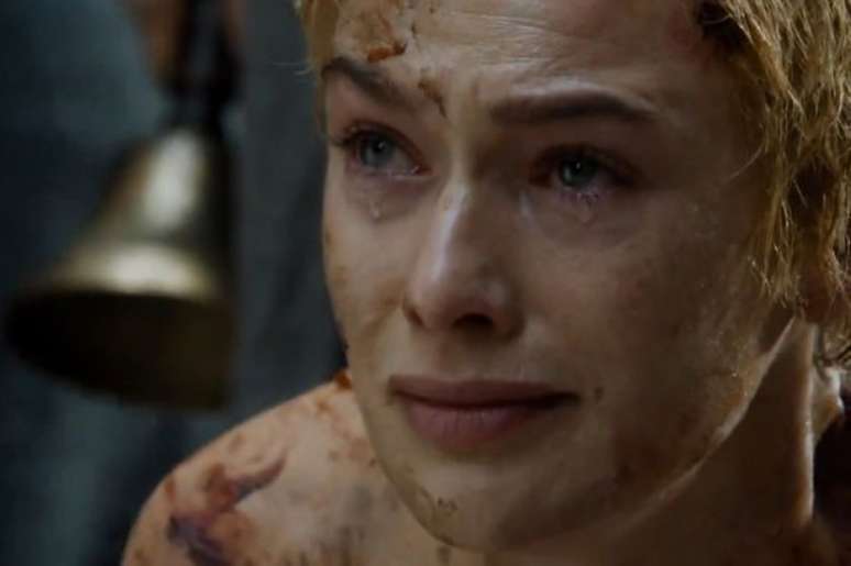 Atriz de Game of Thrones, Lena Headey, se sente humilhada em cena violenta de nudez