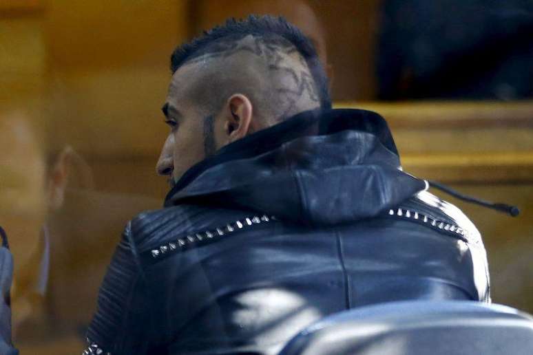 Jogador Arturo Vidal em tribunal em San Bernardo