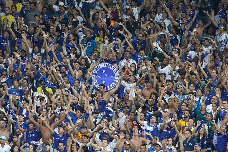 Cruzeiro x São Paulo - Copa Libertadores - Torcida do Cruzeiro no Mineirão