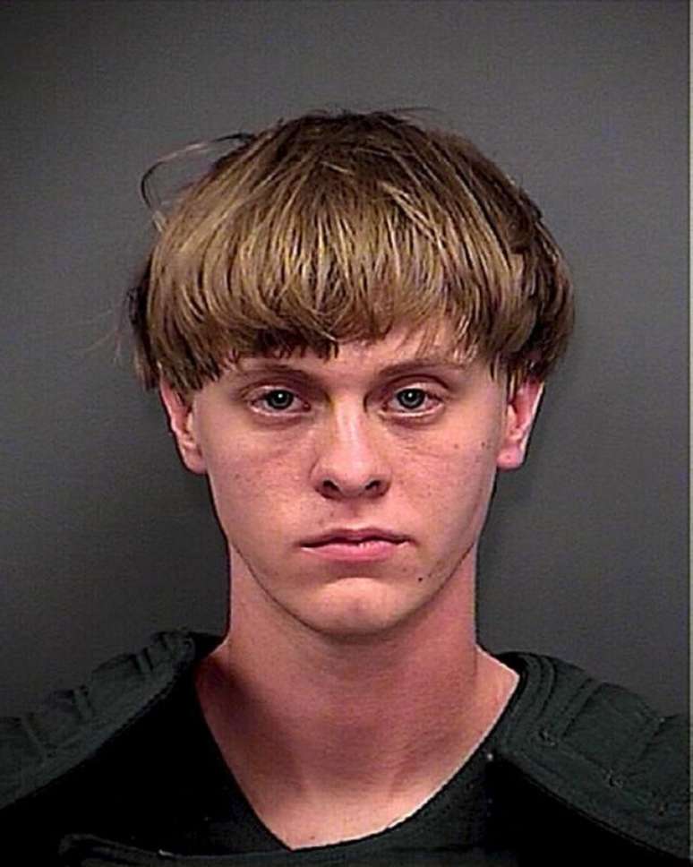 Dylann Roof em foto divulgada pela polícia de Charleston.   18/06/2015