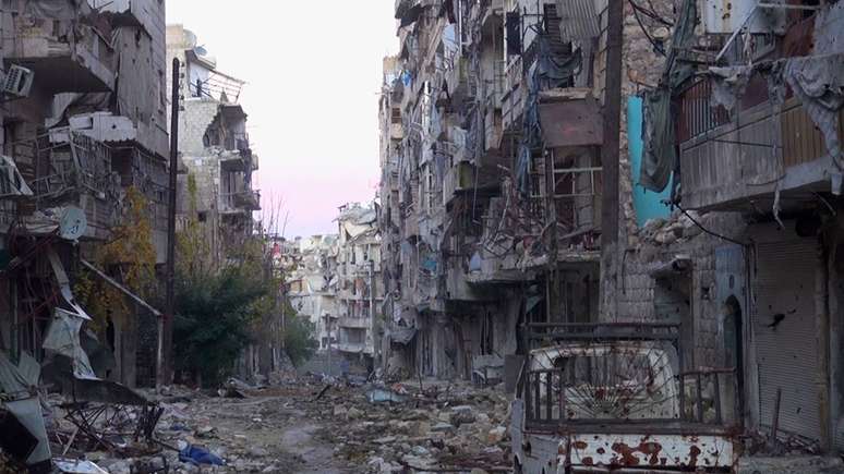 Cidade de Aleppo, na Síria, é uma das mais antigas do mundo, mas sofre com guerra há mais de 3 anos