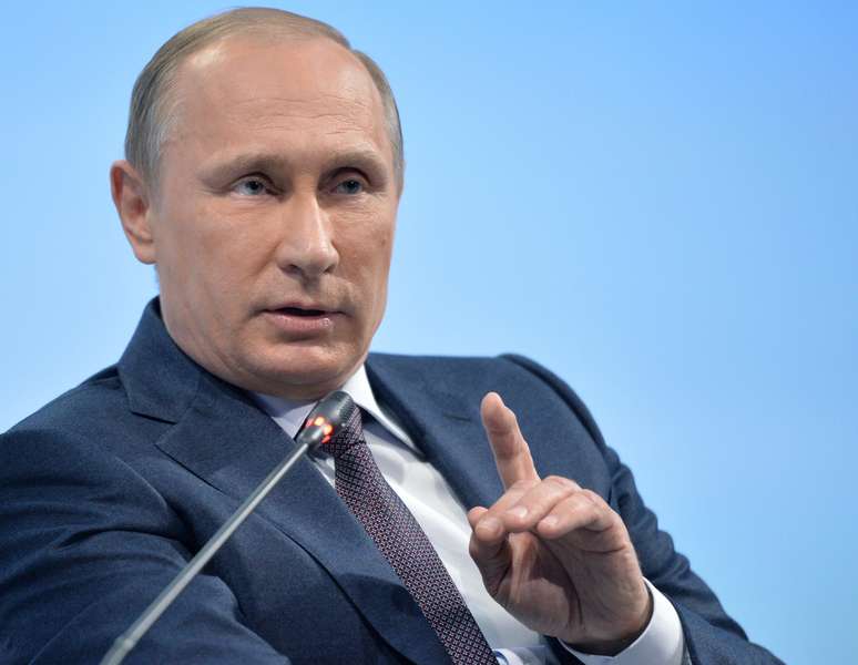 Putin elogia aproximação Cuba-EUA e evita se pronunciar sobre Venezuela 