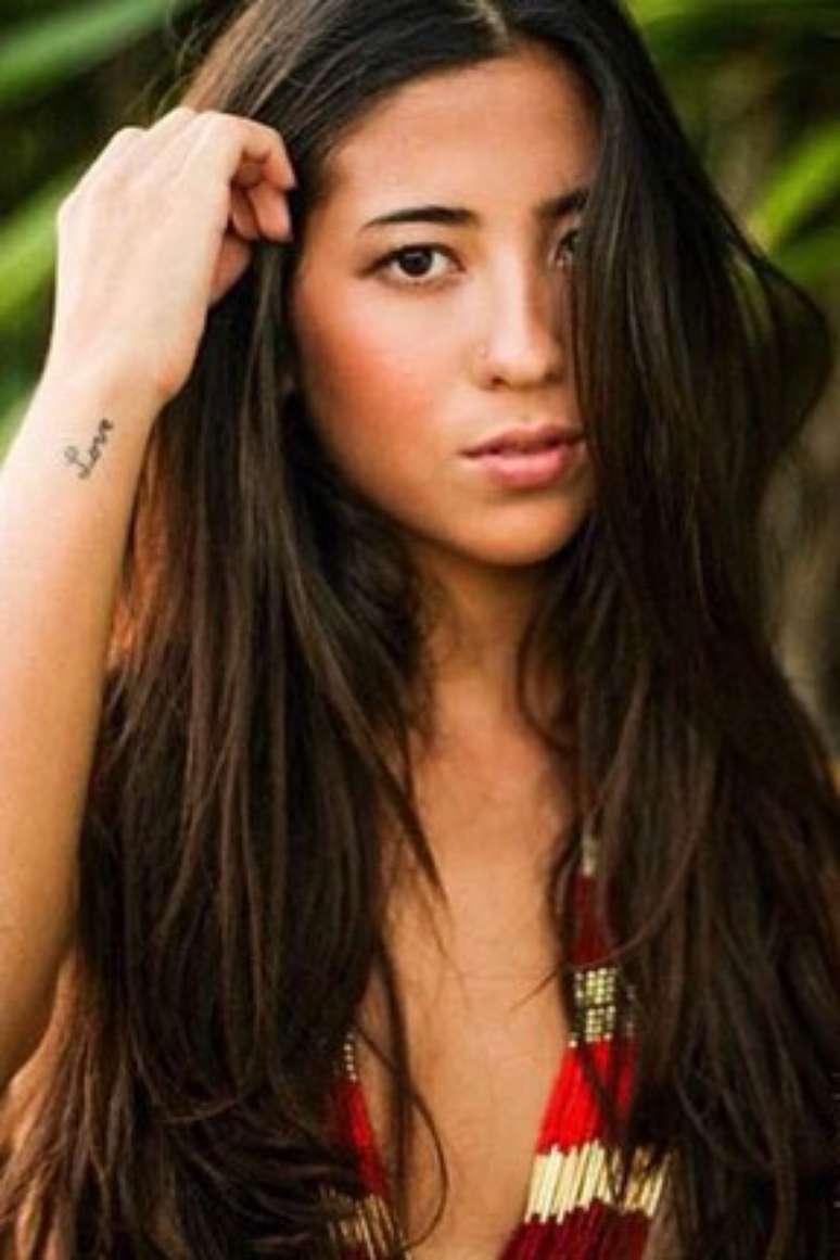 Jovem mora em Maresias e &eacute; amiga da fam&iacute;lia de Gabriel