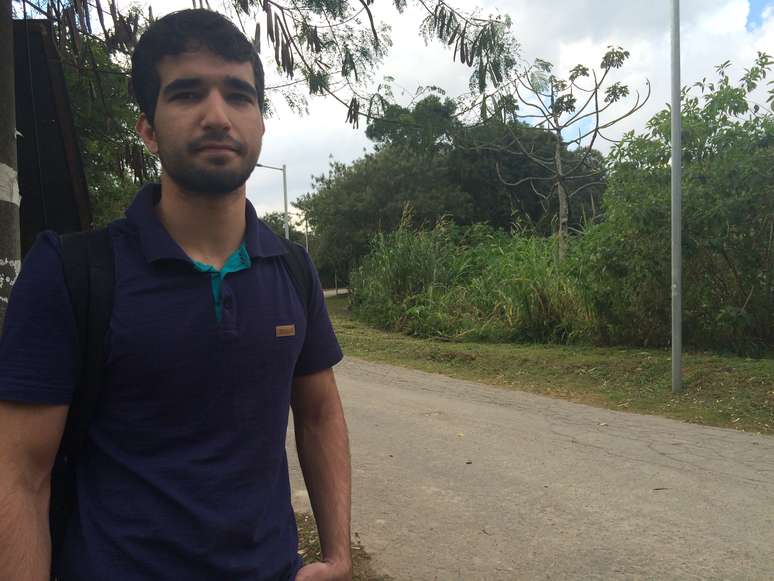 Graduando de Farmácia-Bioquímica, Rodolfo Medeiros de Aquino, de 22 anos, contou ter presenciado tiroteio ocorrido em um acesso de pedestres na região do Portão 3, semana passada