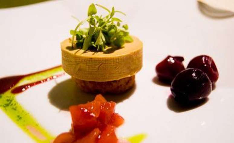 O que é foie gras? Como é feito e porque é tão polêmico