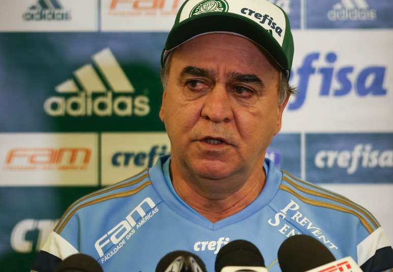 Marcelo Oliveira ainda não sabe qual time mandará a campo para enfrentar o São Paulo