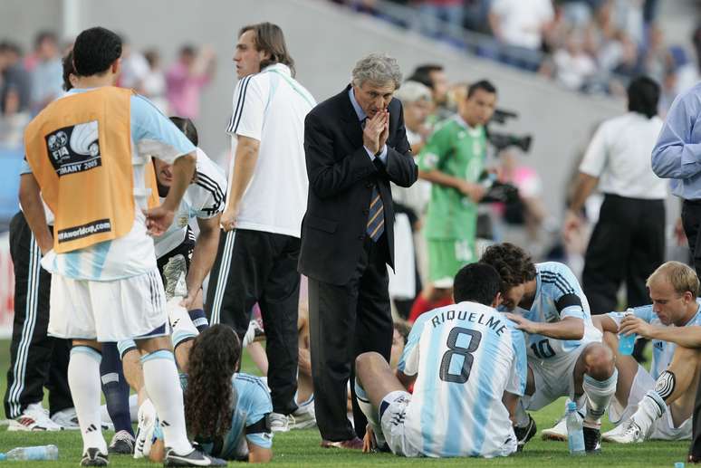 Pekerman foi o técnico da seleção argentina no Mundial de 2006 e convocou Messi