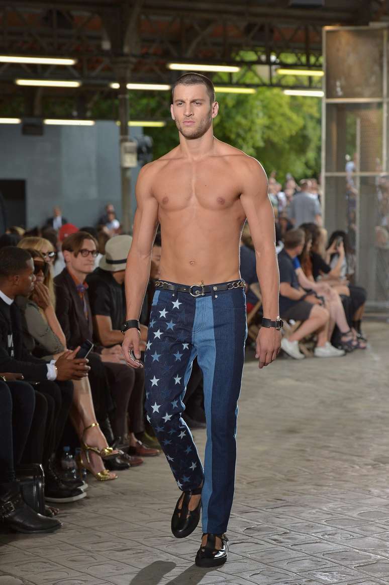 Desfile masculino da Givenchy, em Paris