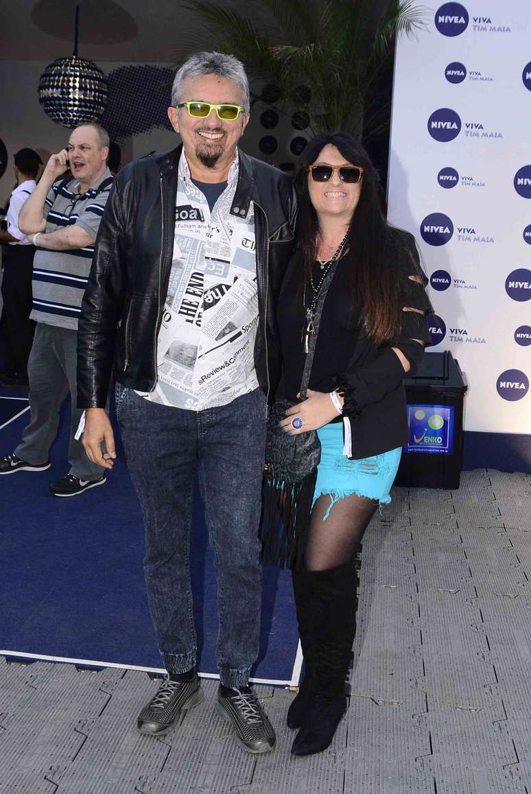 Cantor Falc&atilde;o