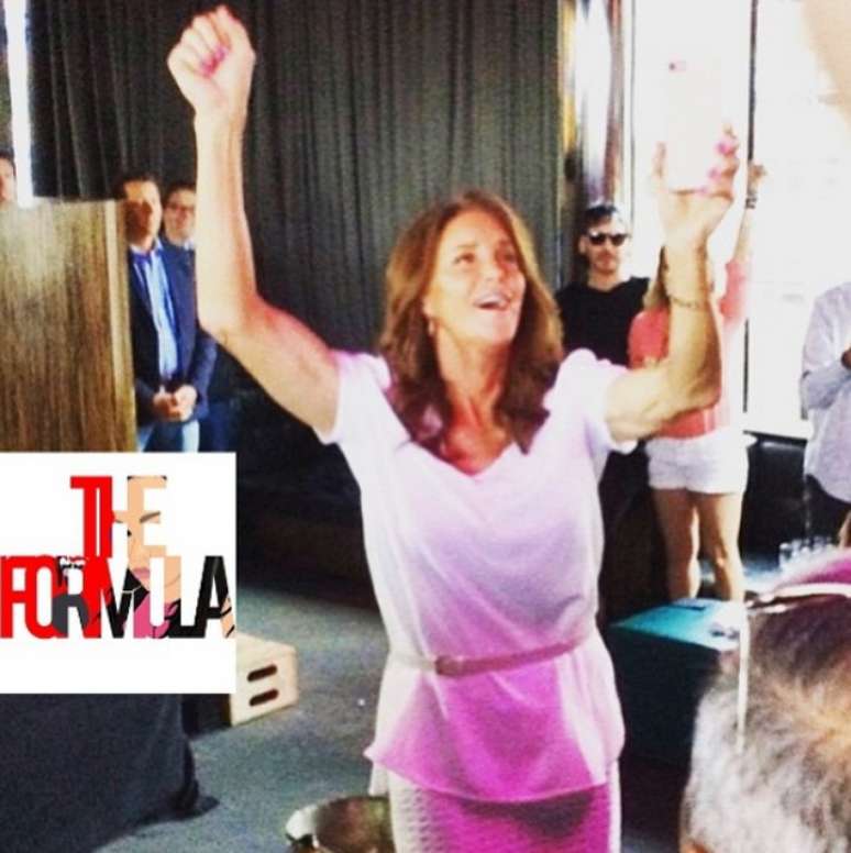 Caitlyn Jenner prestigia Dia do Orgulho Gay nos Estados Unidos 