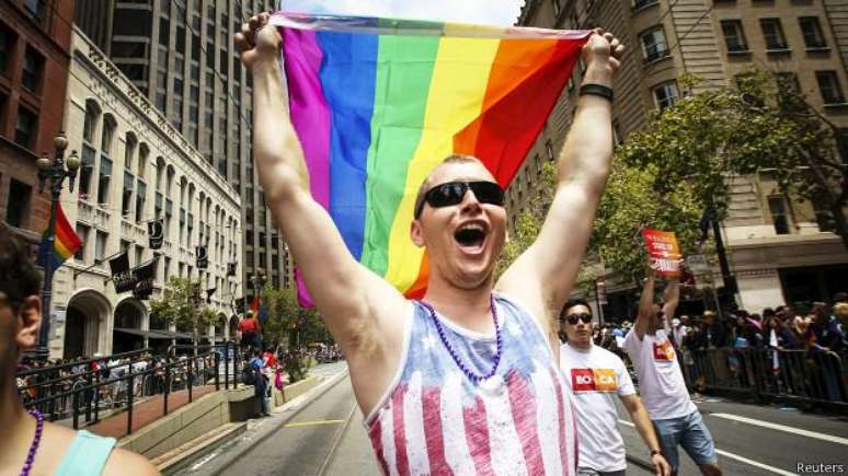 Americanos celebraram decisão da Suprema Corte sobre constitucionalidade de casamento gay