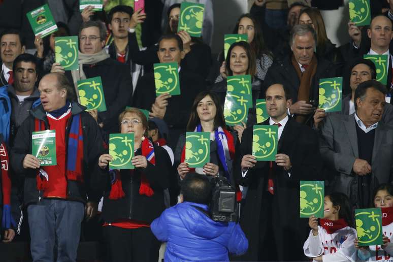 Até a presidente do Chile, Michelle Bachelet, participou de ato contra vaias ao hino peruano