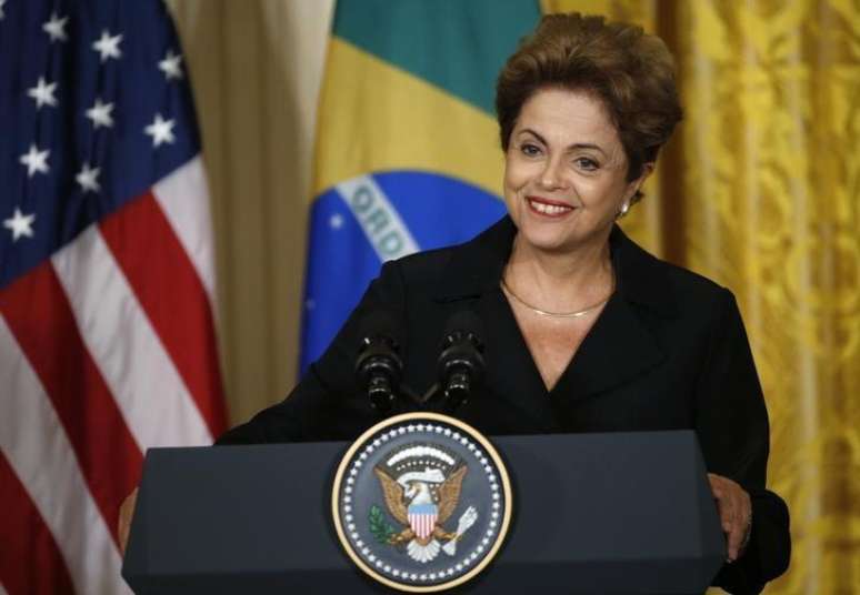 Presidente Dilma Rousseff discursa na Casa Branca. 30/06/2015