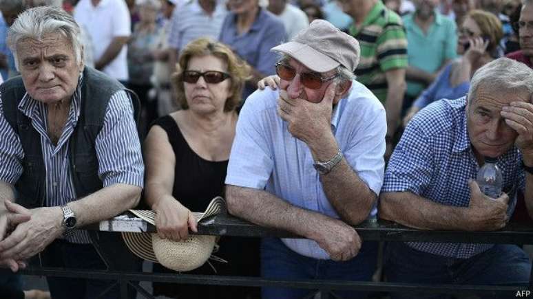 Para economista, é óbvio que as medidas de austeridade adotadas pelos gregos fracassaram