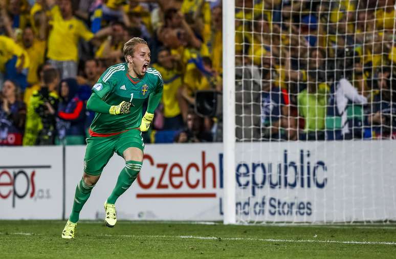 Goleiro sueco brilhou nas cobranças de pênaltis