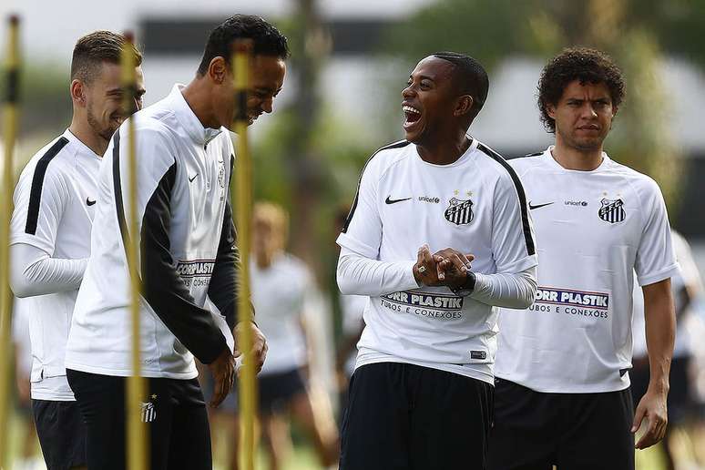 Sem Robinho, Santos procura novo protagonista no elenco ou até no mercado