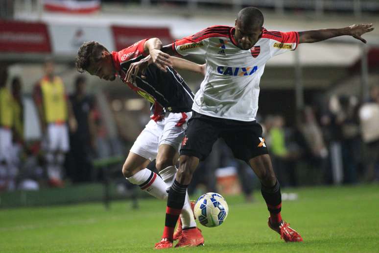 Flamengo fez o básico para bater o Joinville nesta quarta-feira