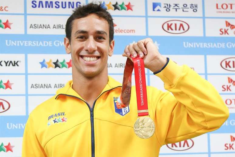 Dia 3/Universíade 2015: Brasil fatura primeiro ouro com Henrique Martins na natação