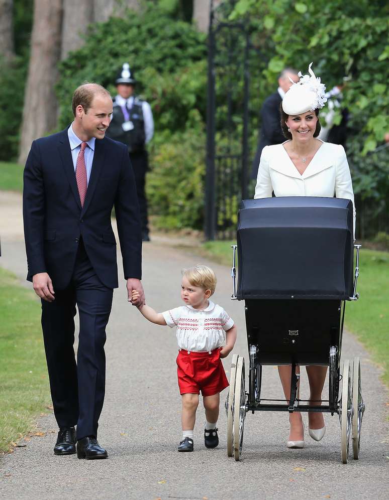 O carrinho de bebê usado por Kate é dos anos 50 e foi usado pela rainha Elizabeth para seus filhos Andrew e Edward