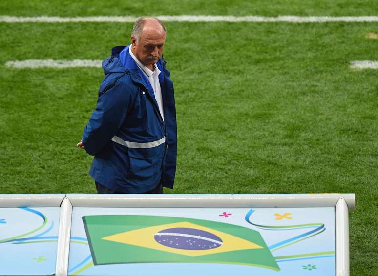 E se no dia do 7 a 1 essa foto aí mostrasse Pep Guardiola, e não Luiz Felipe Scolari?