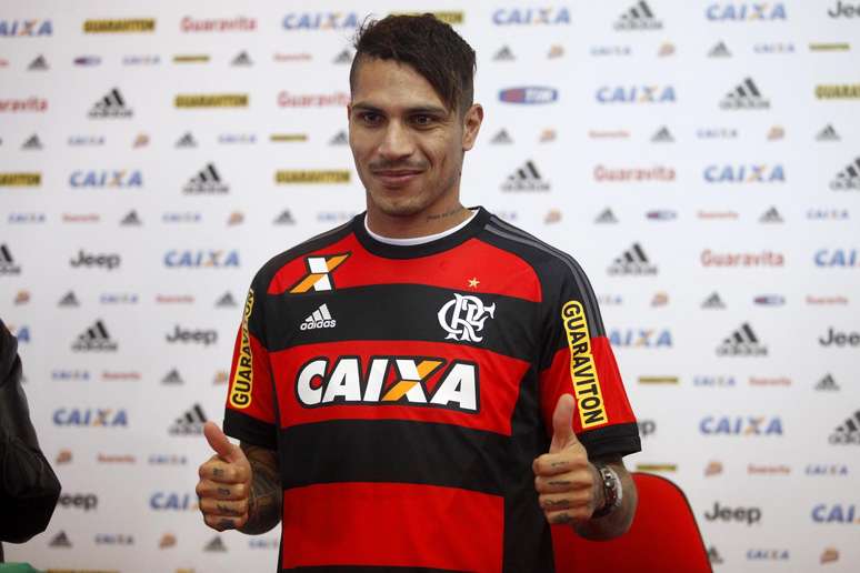 Paolo Guerrero vai estrear pelo Flamengo contra o Inter