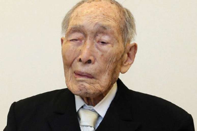 Reconhecido como o homem mais velho do mundo em agosto de 2014, Sakari Momoi morreu aos 112 anos, no Japão