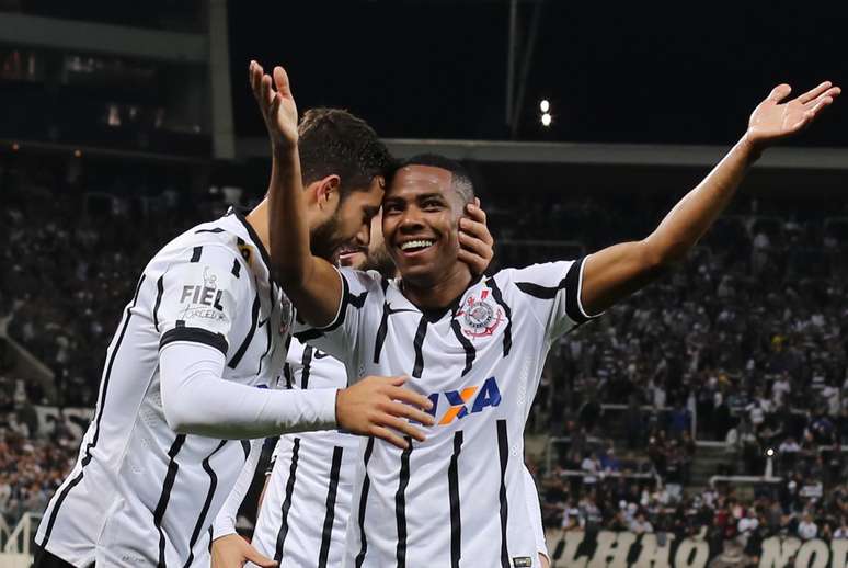 Elias tem se destacado no Corinthians desde o retorno da Copa América