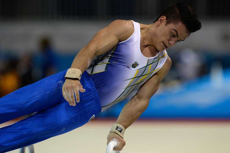 Caio Souza é um dos destaques da ginástica do Brasil em Toronto