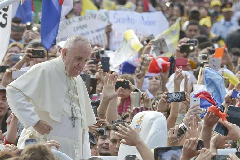Papa durante visita ao Paraguai