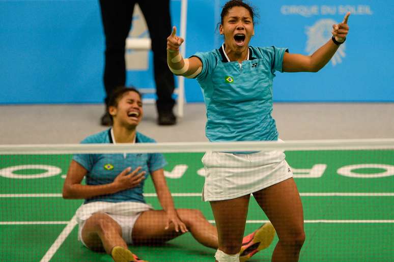 Irmãs Vicente superaram dupla canadense e se garantiram na final do badminton nos Jogos Pan-Americanos