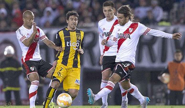 HOME - River Plate x Guaraní-PAR - Copa Libertadores - Leonardo Ponzio e Carlos Sanchez