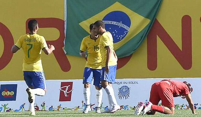 HOME - Pan de Toronto-2015 - Brasil x Peru- Futebol masculino - Romulo