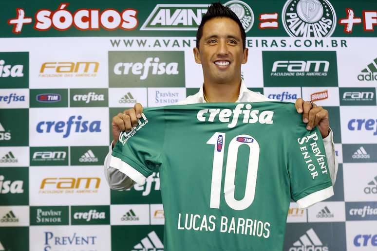Barrios vai usar a camisa 10 do Palmeiras, que foi de Valdivia nos últimos anos