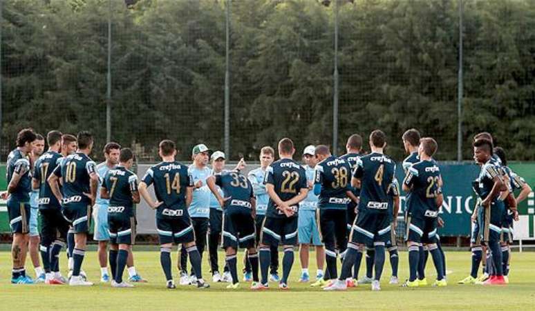 HOME - Treino do Palmeiras - Marcelo Oliveira