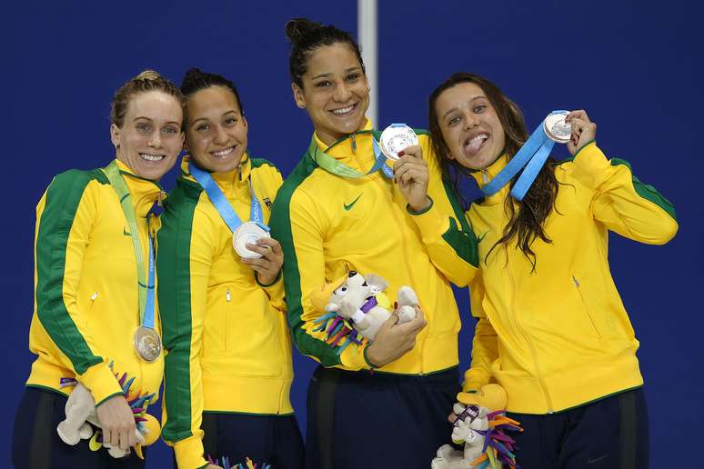 Brasil ficou no segundo lugar mais alto do pódio no revezamento 4x200 m livre