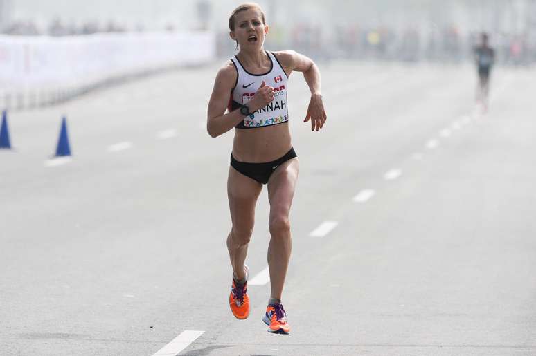 Prova da maratona feminina foi realizada neste sábado em Toronto