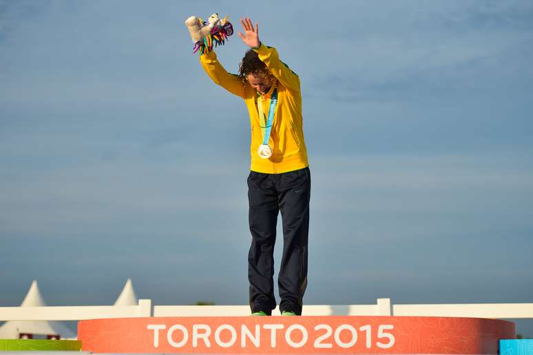 Yane Marques foi medalha de ouro no pentatlo moderno do Pan 2015 em fim emocionante